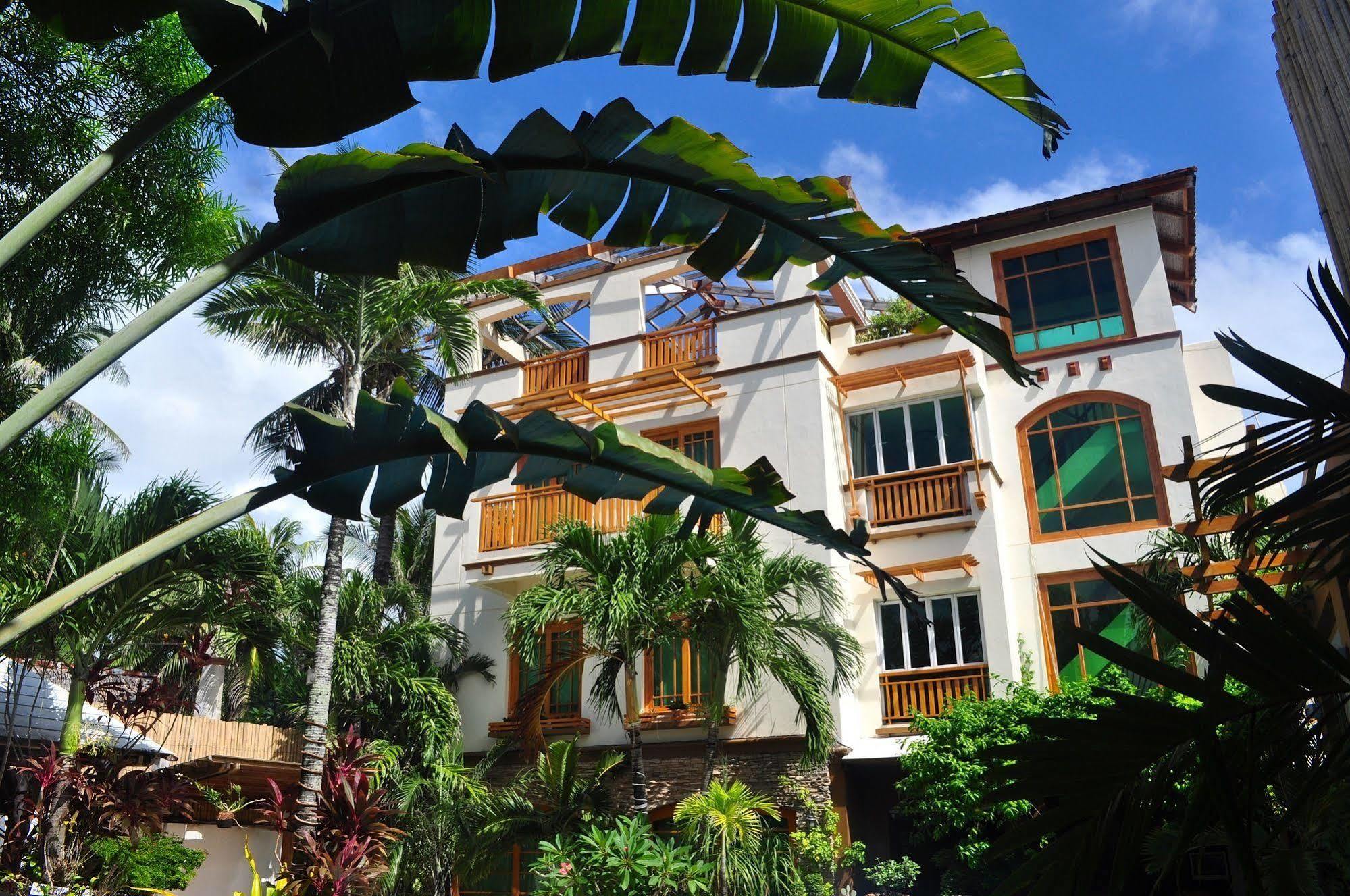 Boracay Beach Club Balabag  Exterior photo